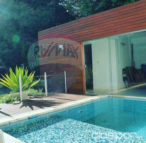 CASA MINIMALISTA EN SANTÍSIMA TRINIDAD — foto 2