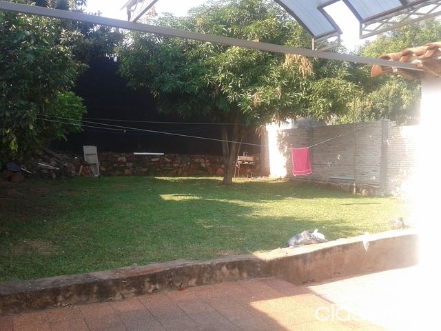 Casas en San Lorenzo a 3 cuadras del Palacio — foto 2