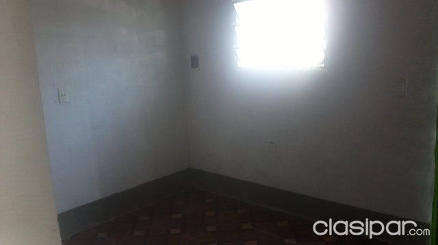 Alquilo casa en centro de Limpio — foto 3
