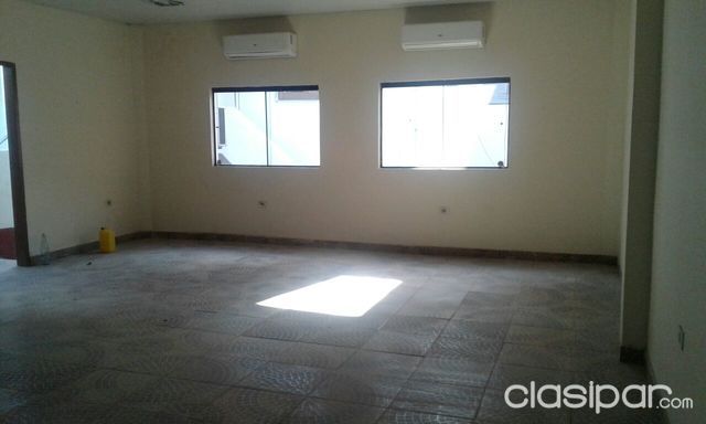 Doy en Alquiler Hermoso Inmueble de 2 plantas ubicado en pleno microcentro de Aasuncion. Especia para oficinas Corporativas.Ong. — foto 3