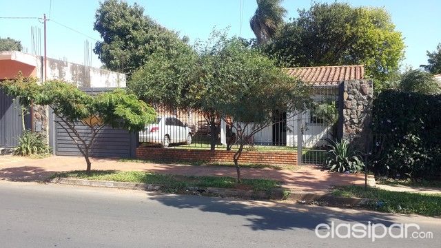 Casa en Luque 4to barrio - oferta por una semana - 190 m2 — foto 3