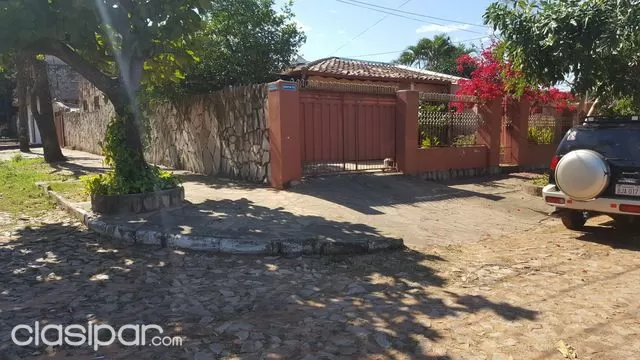 VENDO CASA Y DUPLEX JUNTOS EN LAMBARE — foto 2