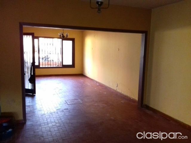 ATENCIÓN BARRIO BERNARDINO CABALLERO ASUNCIÓN VENDO HERMOSA PROPIEDAD SOBRE ASFALTO INMEJORABLE UBICACIÓN — foto 3