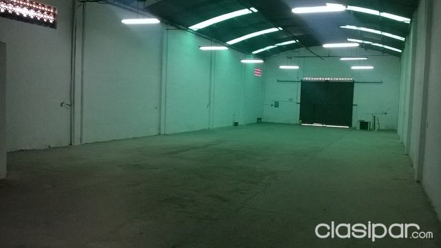 ALQUILO EXCELENTE DEPOSITO SOBRE ADVA PRIMER PRESIDENTE - B° Trinidad — foto 2