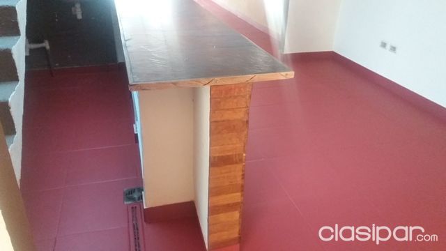ALQUILO LOCAL 100 m2 (climatizado) - ZONA COLEGIO GOETHE SHOPPING DEL SOL sobre asfalto — foto 2
