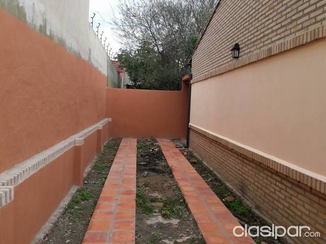 Vendo Duplex tipo departamentos en Mariano Roque Alonso a pasos de la Municipalidad — foto 2