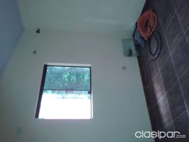 Alquilo Barrio Santa Ana a una cuadra de la Super Carrretra — foto 2