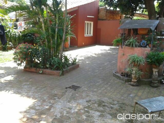 Hermosa recidencia a pocas cuadras de la avenida Silvio petirossi — foto 3