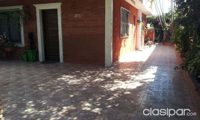 Vendo hermosa casa en Villa Elisa — foto 2