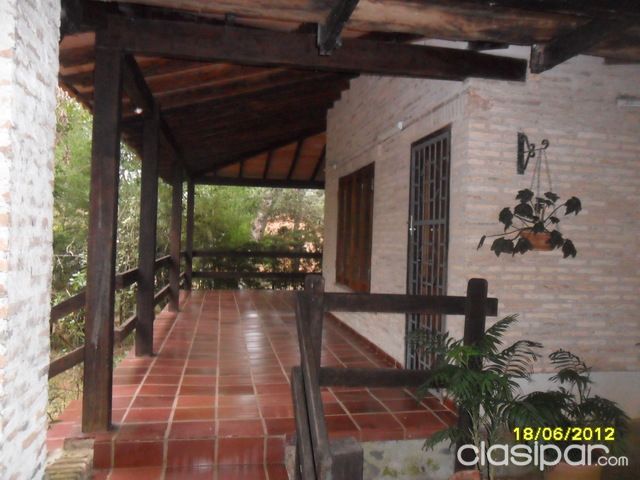 CASA SOBRE EL ARROYO YTU VENDO — foto 3