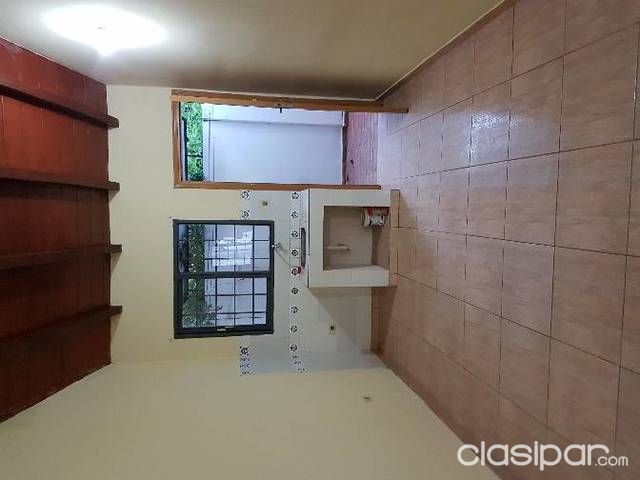 Alquilo Duplex Barrio Kennedy — foto 3