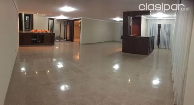 VENDO - Amplia residencia en Barrio Felicidad — foto 2