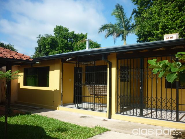 VENDO CASA 21 Pytda a 2 cuadras de Felix Bogado — foto 2