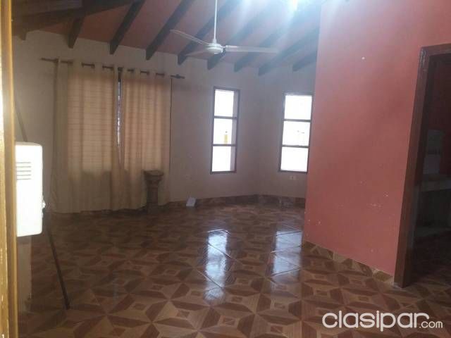 Casa en 3 de mayo luque — foto 3