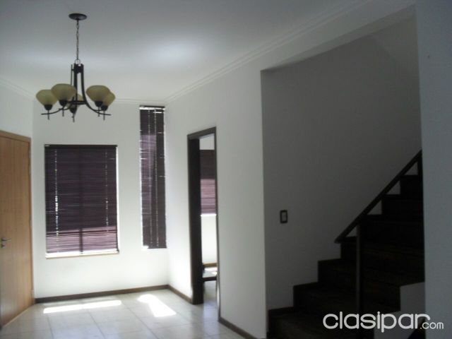 DUPLEX ESTRENAR Z. PINEDO SHOOPING — foto 3