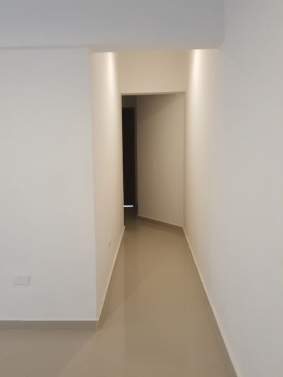 Amplio departamento de tres dormitorios renovado — foto 3