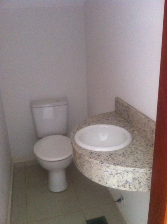 VENDO DUPLEX SEMI NUEVO EN LUQUE VILLA ADELA ZONA LOS JARDINES BOURBON HOTEL — foto 2