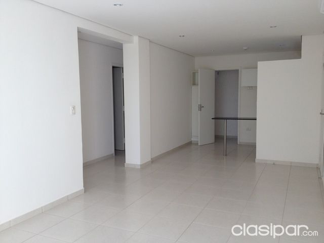 LUMINOSO DEPARTAMENTO EN BARRIO JARA — foto 3