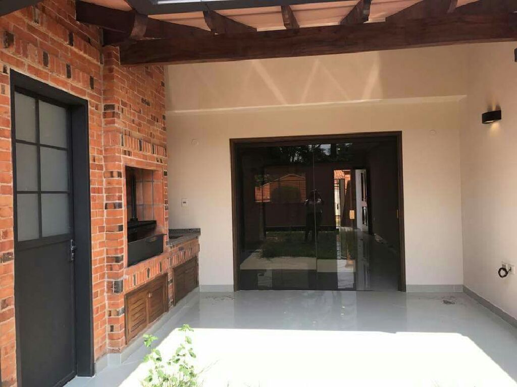 VENDO DUPLEX A ESTRENAR ZONA MBURUKUYA — foto 3