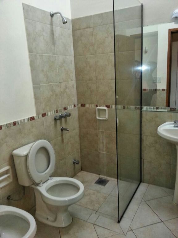 Alquilo amplio y hermoso duplex!!! — foto 3
