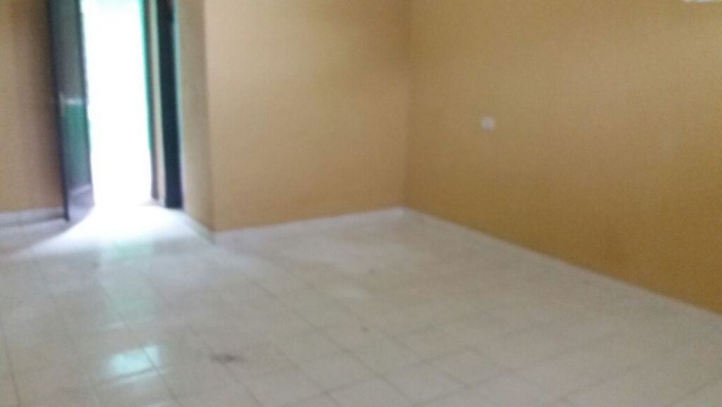 HABITACION CON BAÑO COMPARTIDO CALLE ULTIMA — foto 3
