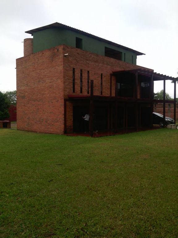 CASA A ESTRENAR EN CONDOMINIO EN LA CIUDAD DE LUQUE — foto 2
