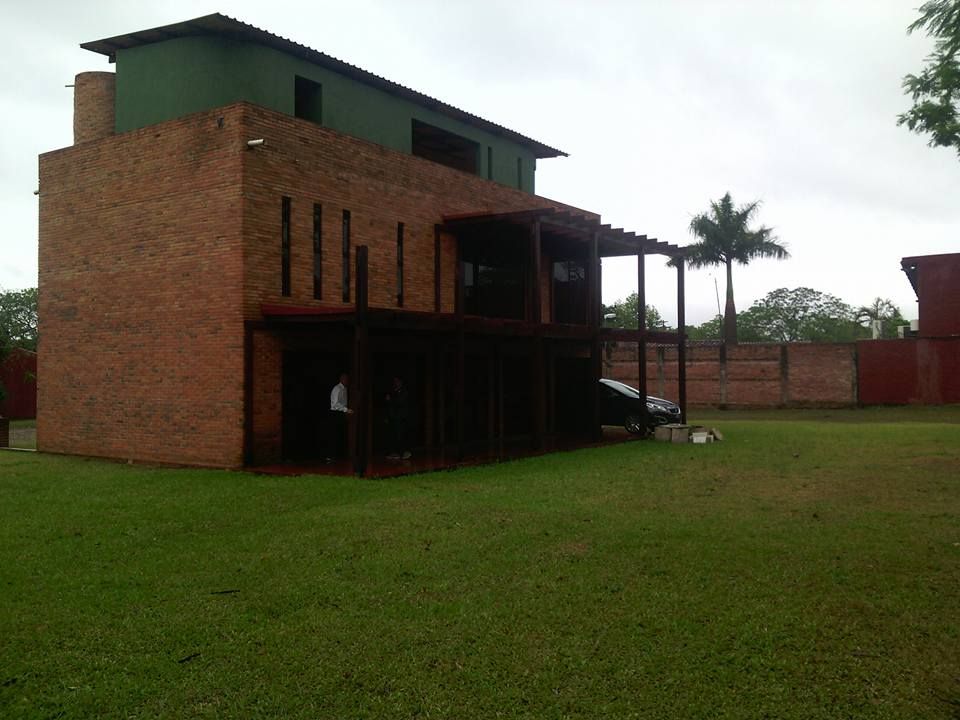 CASA A ESTRENAR EN CONDOMINIO EN LA CIUDAD DE LUQUE — foto 3