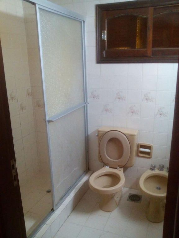 Alquilo amplio dpto en barrio las mercedes (EXCELENTE UBICACION) — foto 2