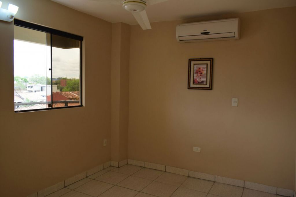 VENDO! Departamento en Zona Shopping Pinedo — foto 3