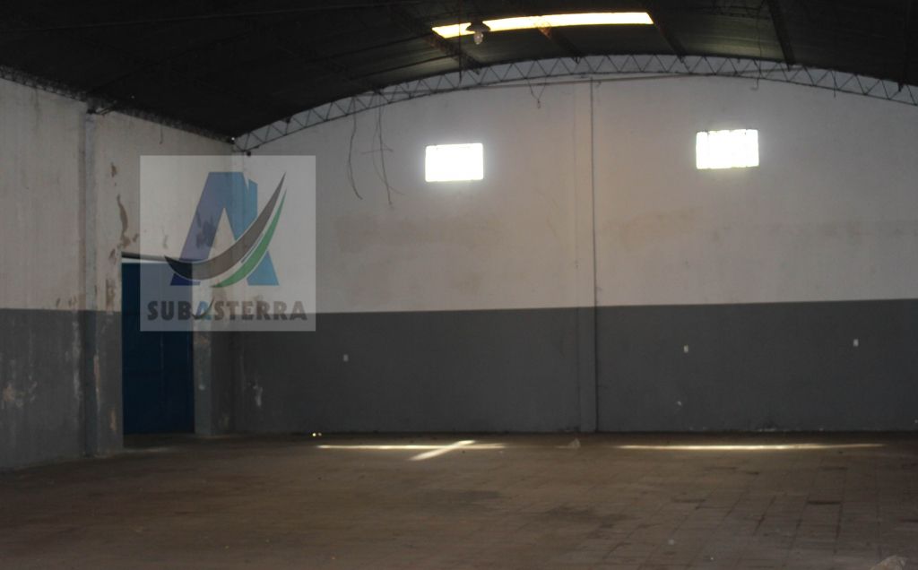 EDIFICIO CON 2 TINGLADOS Y VIVIENDA A ESTRENAR EN C.D.E. — foto 3