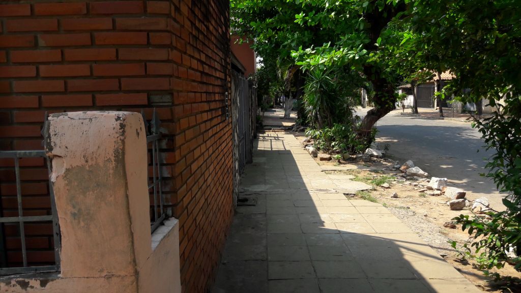 CASA EN ASUNCIÓN — foto 2