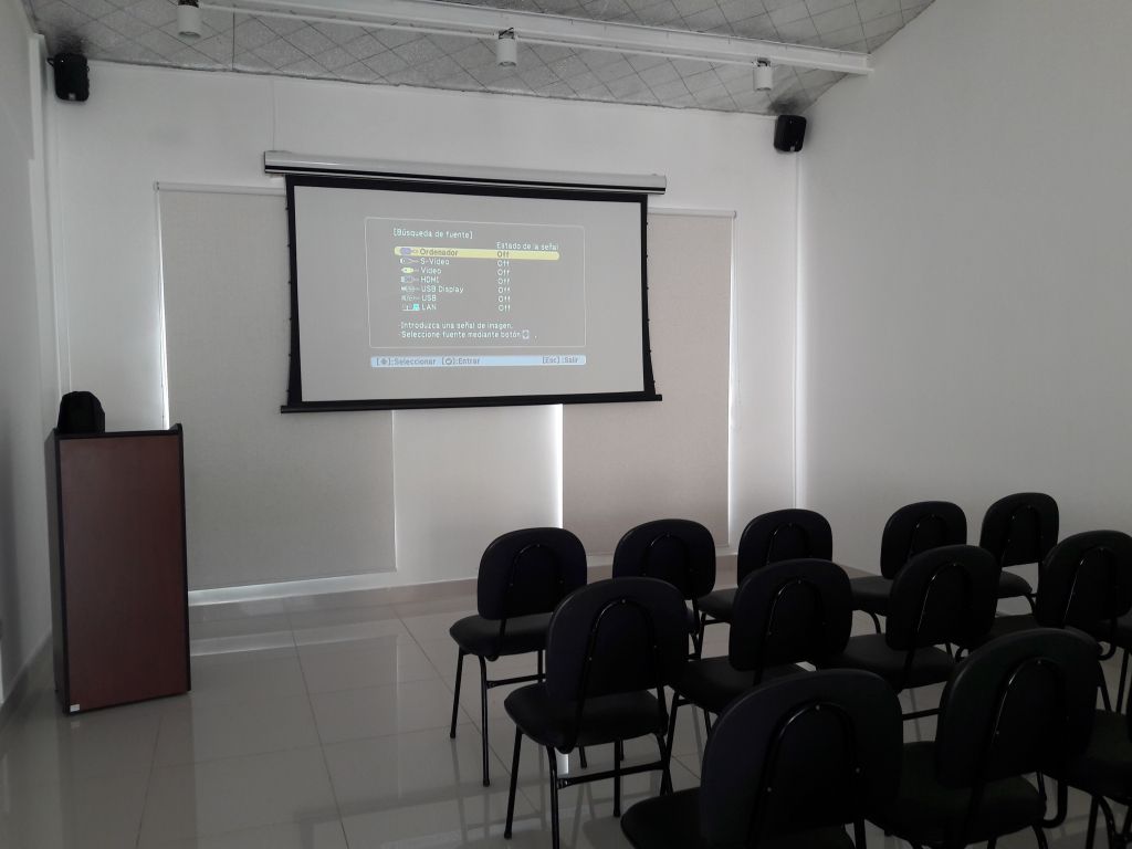 Sala para Charlas o Conferencias en Villa Morra! — foto 2
