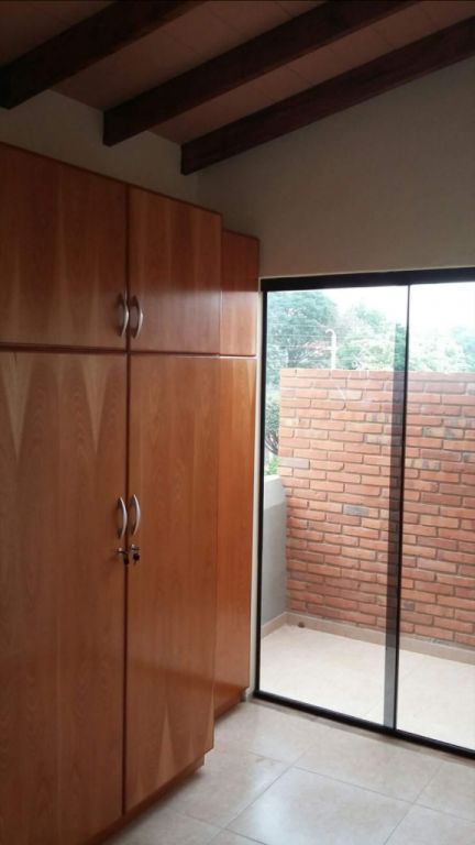 Vendo Dúplex en Fernando de la Mora, Zona Norte — foto 2
