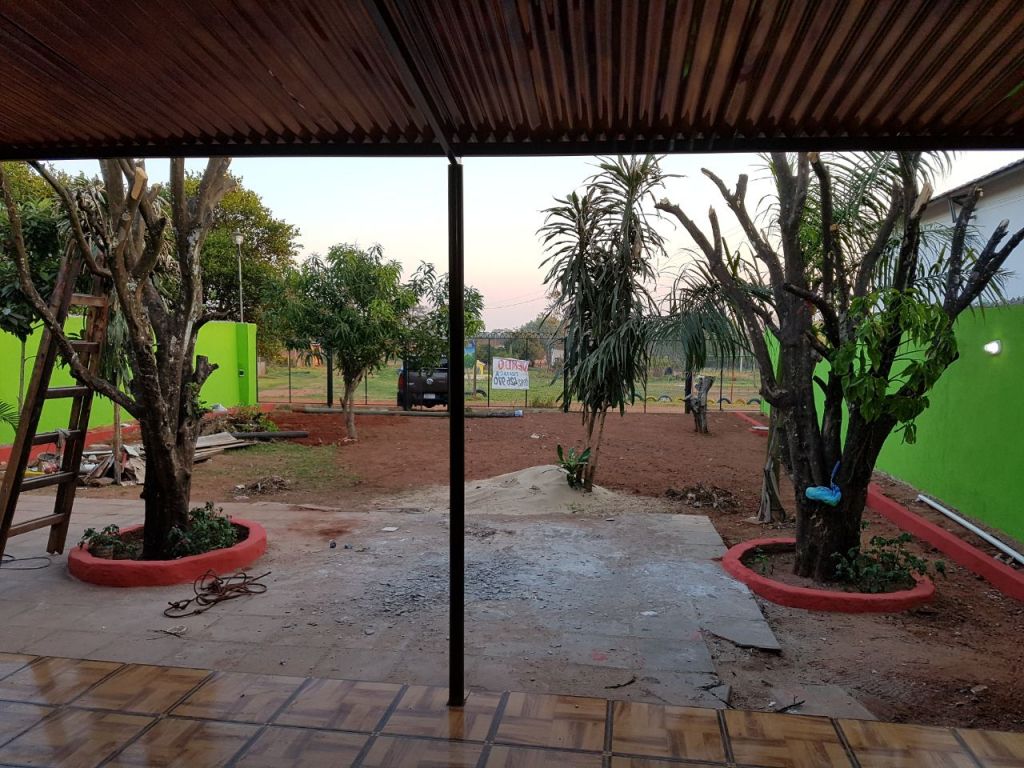 VENDO HERMOSA CASA EN YPANE - OFERTA EN GS. 120.000.000 — foto 2