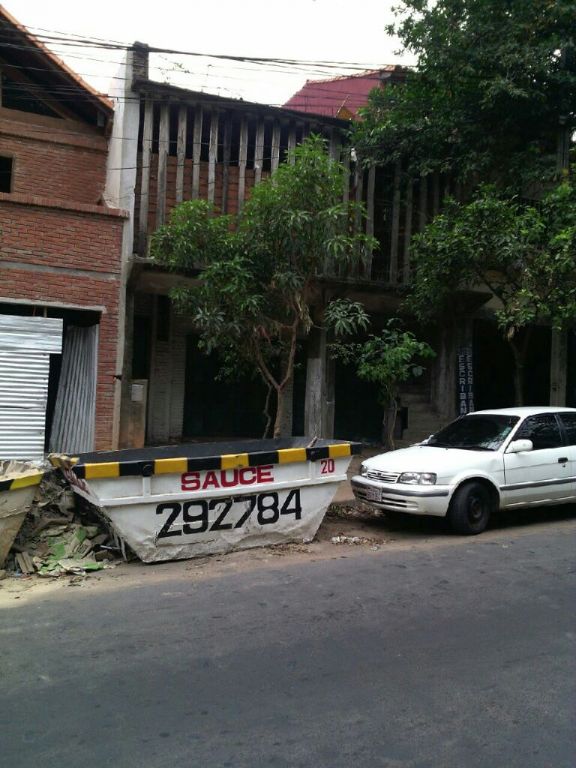 Vendo Casa a Refaccionar en Sajonia — foto 2