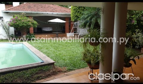 OPORTUNIDAD EN EL CORAZON DE MBURUCUYA 280.000 USD AMPLIA CASA — foto 2