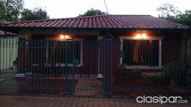 Vendo Casa en Asuncion a una cuadra de sacramento — foto 2