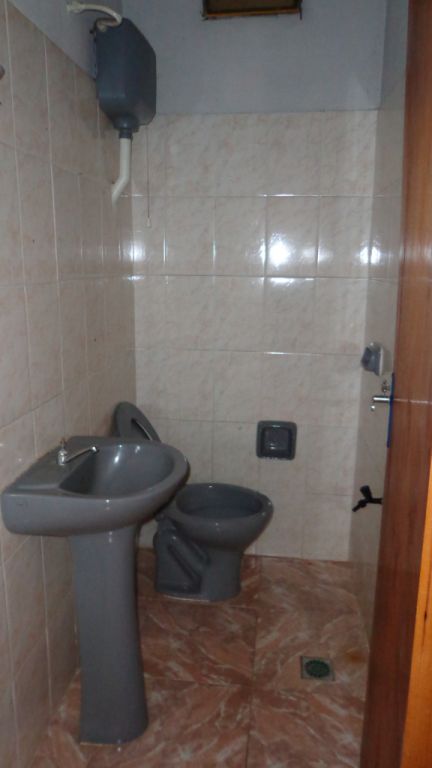 Alquilo Salon Comercial centro de San Lorenzo — foto 2