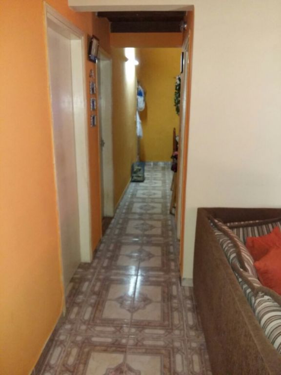 VENDO CASA EN FDO. DE LA MORA ZONA SUR A 8 CUADRAS DE MCAL ESTIGARRIBIA — foto 2