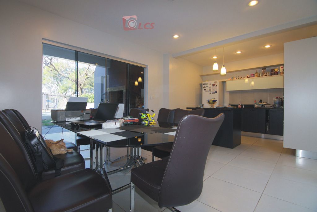 OFERTA!! DUPLEX EN LAMBARE, ZONA YACHT Y GOLF CLUB — foto 2