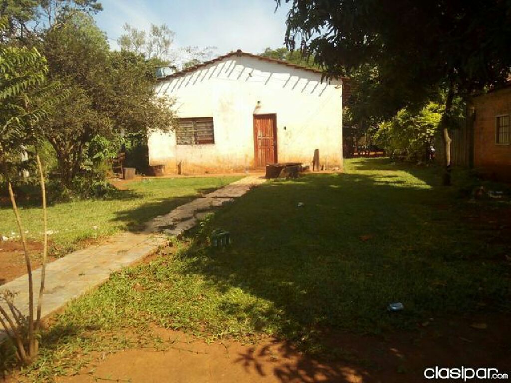 Terreno con casa Exelente ubicación km8 mond — foto 3