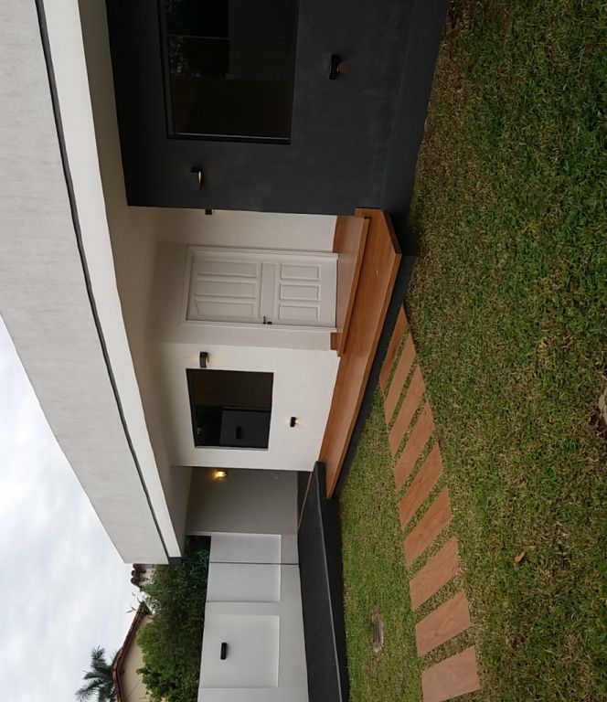 VENDO HERMOSA CASA EN SAN LORENZO CALLEi OFERTA — foto 2