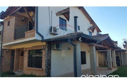 DUPLEX SEMI NUEVO AMOBLADO FERNANDO DE LA MORA EN VENTA A 2 CUADRAS DE INGAVI!!!!!!! — foto 2