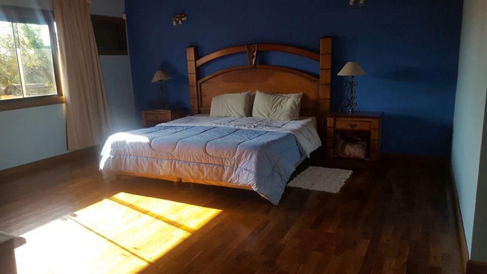 Oferta de Fina Residencia en el barrio Mburucuyá — foto 3
