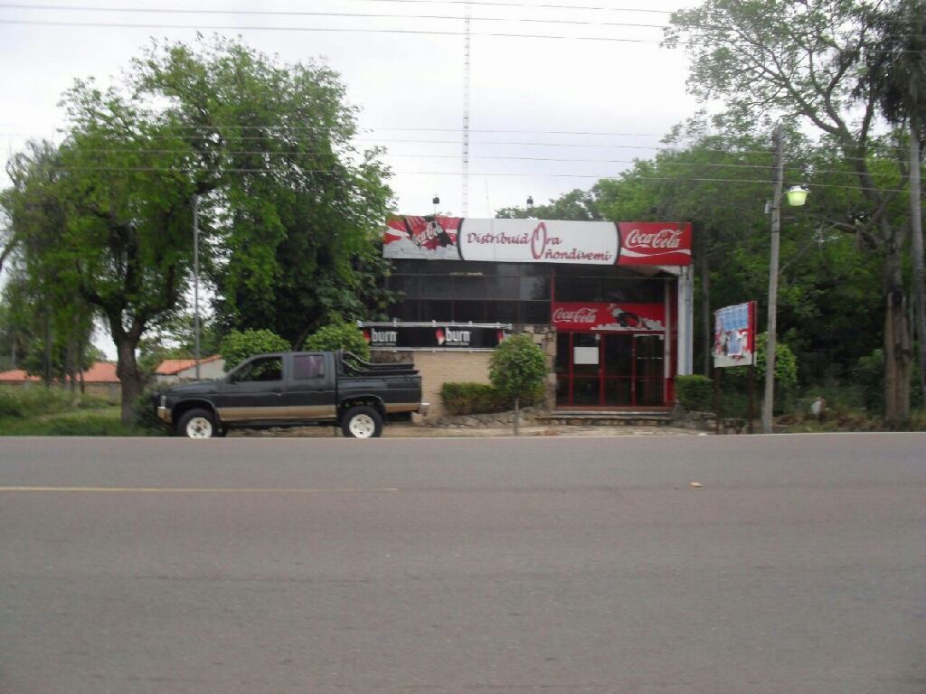 Vendo propiedad con Depósito en Sanber — foto 2