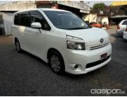 IMPECABLE Y UNICO EN SU COLOR TOYOTA NEW VOXY AÑO 2008 RECIEN IMPORTADO CON LA MEJOR GARANTIA DEL PY ..!! TR CON AUGUSTO