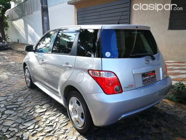 Toyota Ist 2006 - foto 2