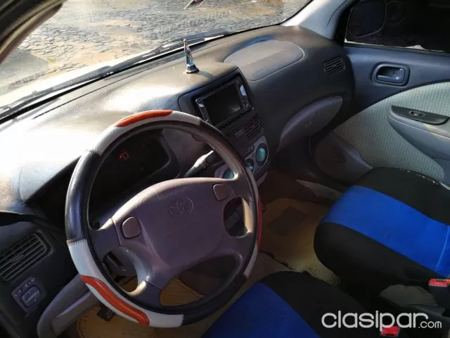 Toyota Raum 1999 - foto 6