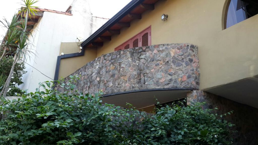 HERMOSA RESIDENCIA EN BARRIO EL MANGAL — foto 3