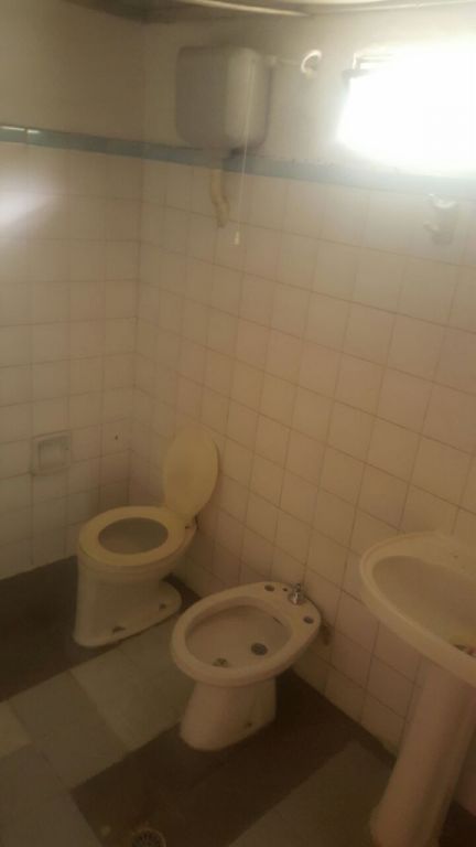 DEPARTAMENTO PRIMER PISO BARRIO SILVIO PETTIROSSI — foto 2